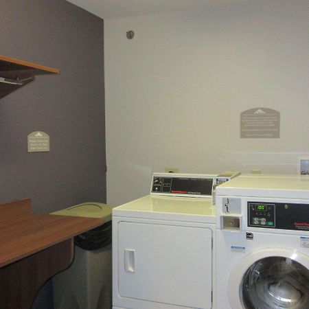 Quality Inn & Suites Caldwell I-77 Eksteriør billede