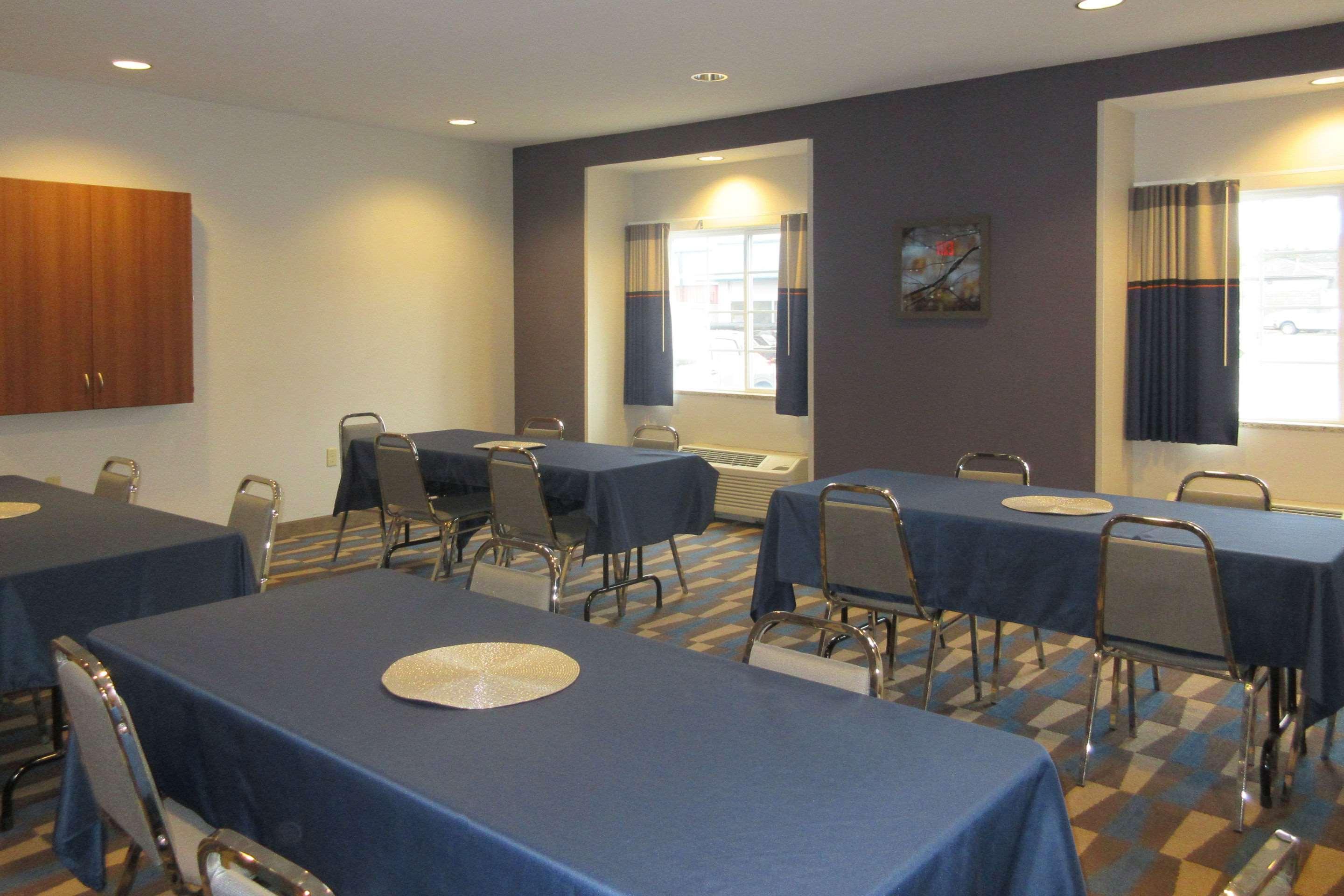 Quality Inn & Suites Caldwell I-77 Eksteriør billede